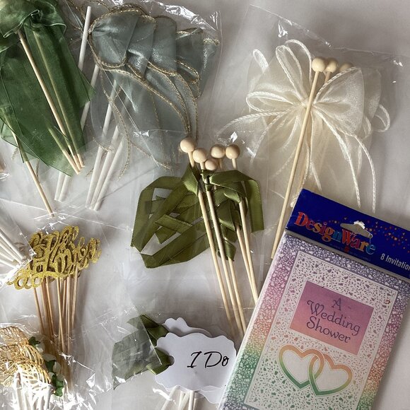 Wedding Table Placement Decor with Ribbon on a Stick Invitations - Picture 3 of 6